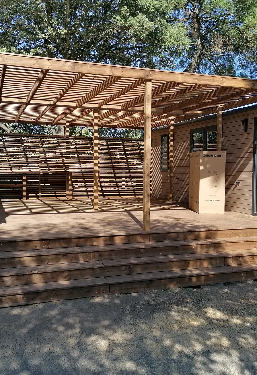 préau en bois